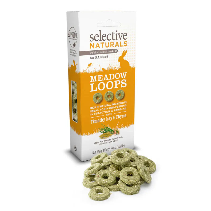 Box of Selective Naturals Meadow Loops for rabbits with loose loops in front on a white background